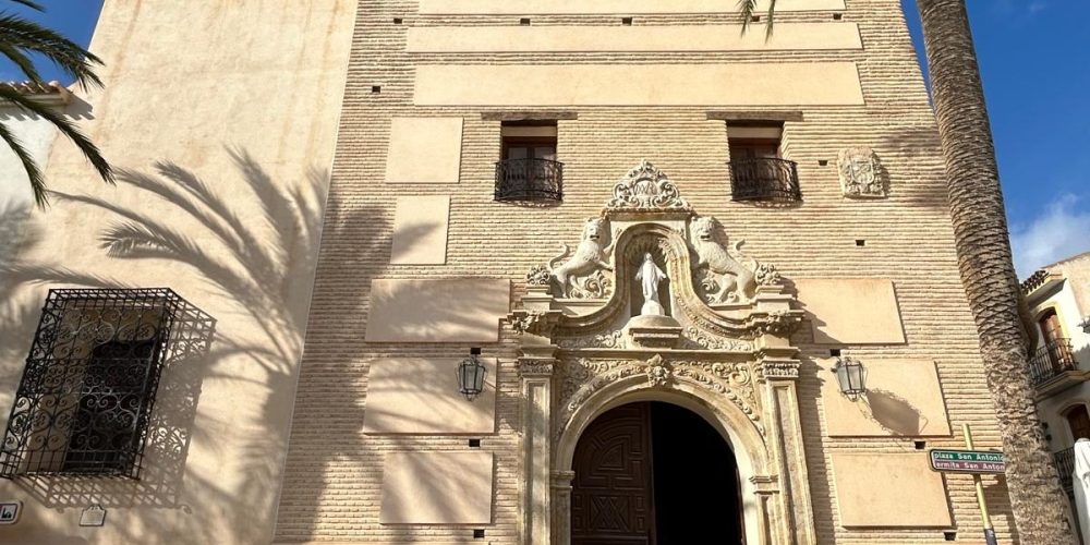 Un grupo de Cartagena visita Albox y el Santuario de la Virgen del Saliente