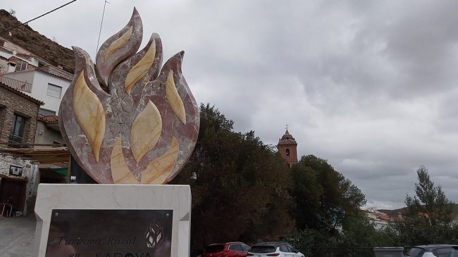 Monument to the Fires of Laroya