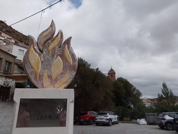 Monument to the Fires of Laroya