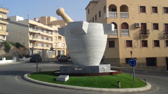 Macael, el pueblo con el mortero mas grande del mundo