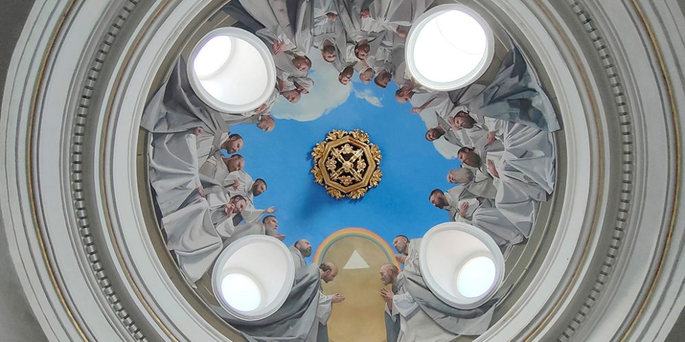 El Santuario del Saliente estrena un sorprendente ciclo de pintura sacra contemporánea inspirado en el Apocalipsis