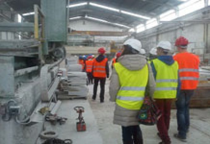 Visit Workshop Crafts of marble