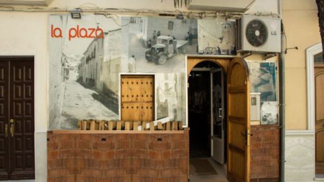 Bar La Plaza