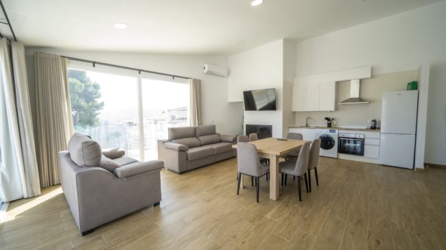 Country Cottages in Higueral – Casa Pequeña