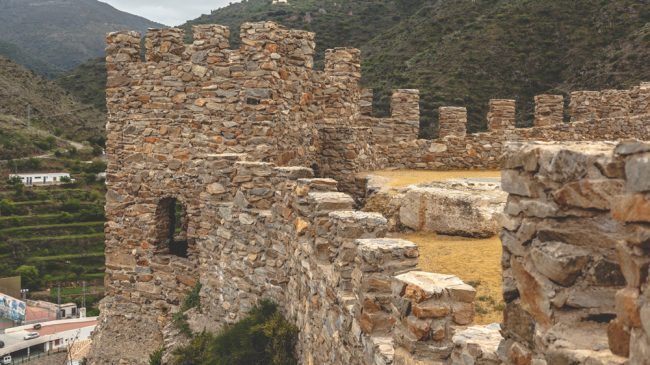 From the Alcazaba de Purchena to the Castle of Sierro