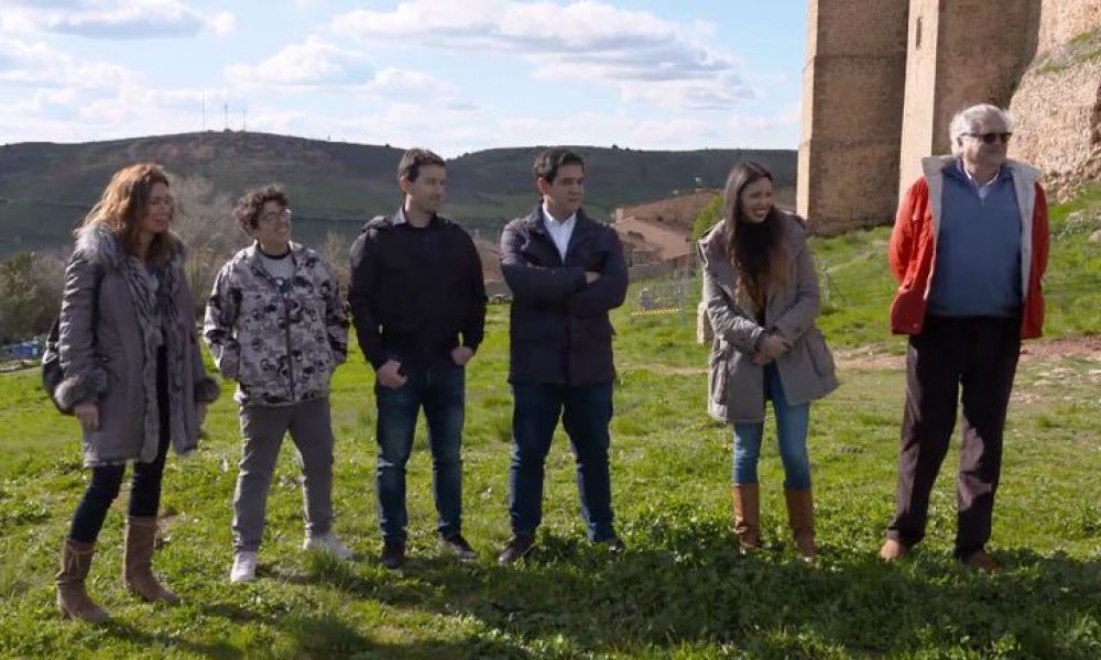 Caserio Lo Bulle de Oria y Juanma Masterchef en el programa de CUATRO «Bienvenidos a mi hotel»