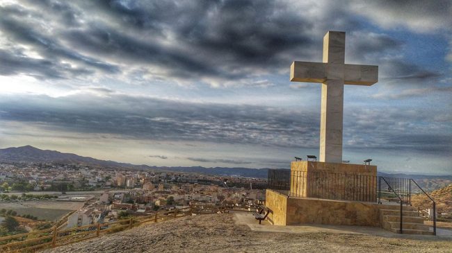 Sacred Heart Cross and San Antonio Viewpoint