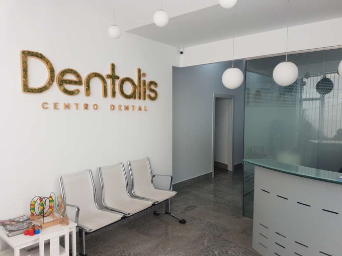 Centro Dental Dentalis