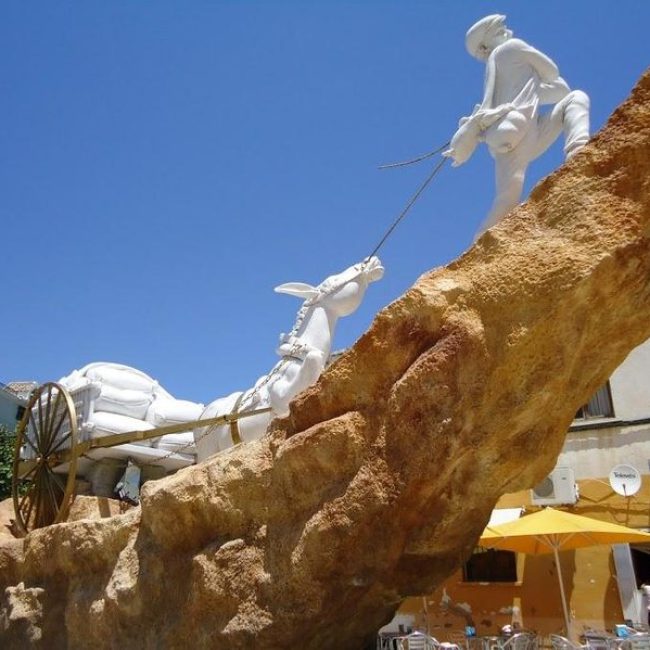 Monument the Arriero