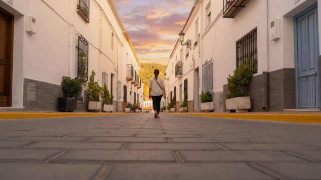 Armuña de Almanzora: among banana plantations, viewpoints and memories