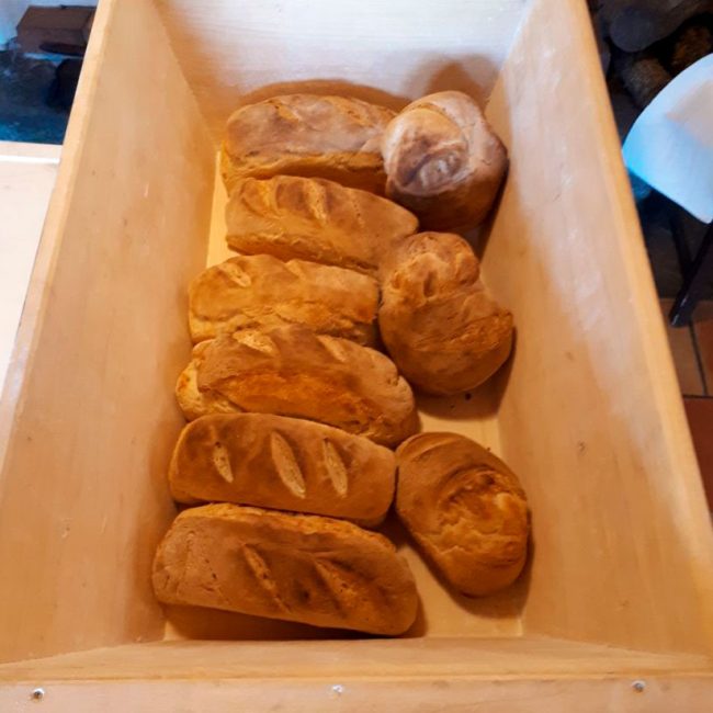 Taller de Pan en Horno de Leña – La Posada del Candil