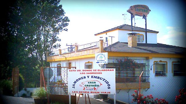 Jamones y Embutidos Castaño