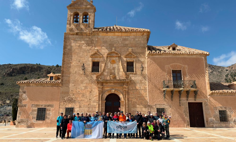 El Valle del Almanzora completa su Ruta del Peregrino con una llegada triunfal al Santuario del Saliente