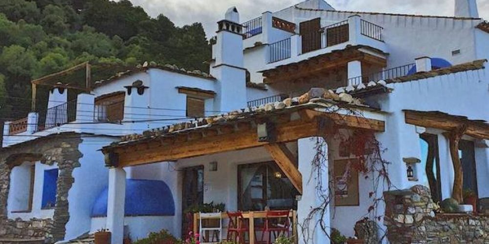 La Junta distingue a la Posada del Candil de Serón el Día de Andalucía