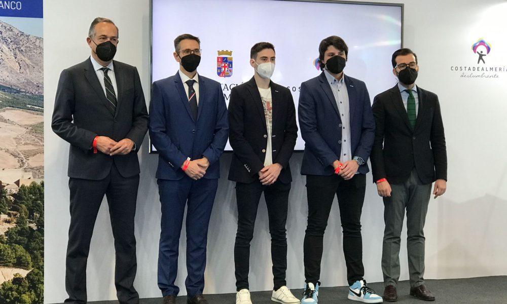 La feria de turismo de España (FITUR) acogió la presentación de Almanzora Eléctrico y el Camino de la Cruz del Almanzora