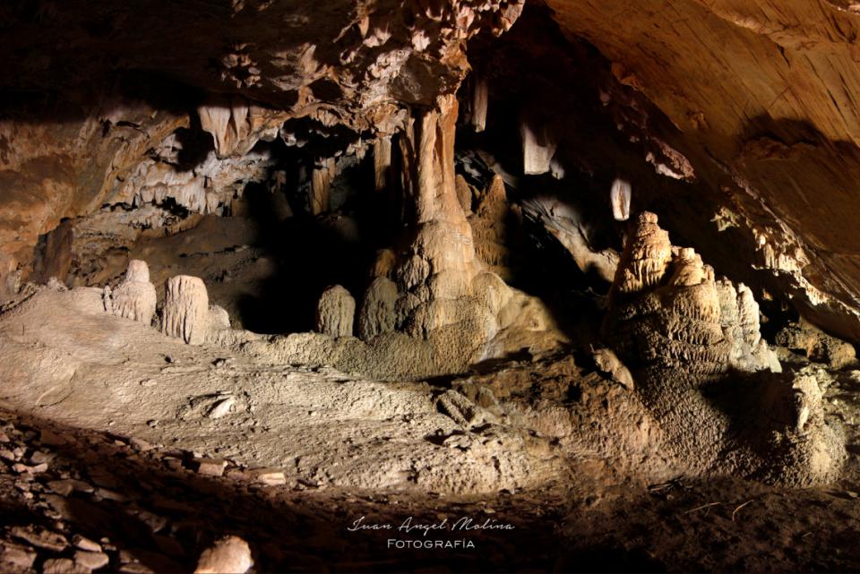Foto de Cueva del Moro en Pradales, Segovia